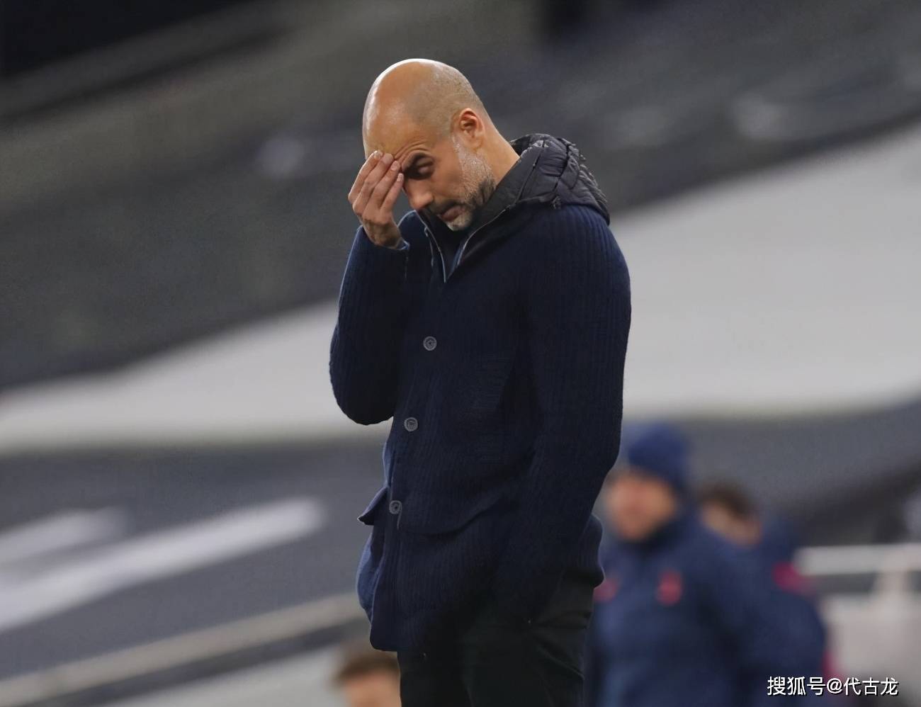 关于社区盾关键战再迎强敌；菲尼克斯太阳遗憾出局；主帅态度：令人意外；纪律约束更严格的信息