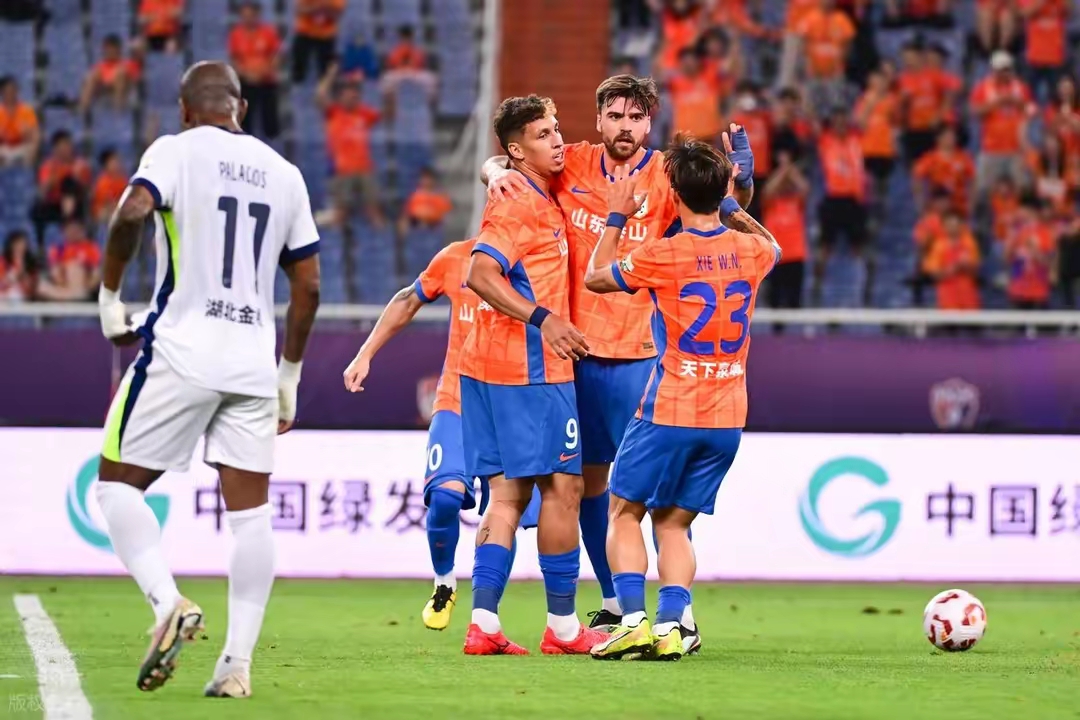 足总杯赛程吃紧，菲尼克斯太阳集结日临场应变，话题不断，心理建设被强调(足球冬窗开启时间)-ayx爱游戏官网