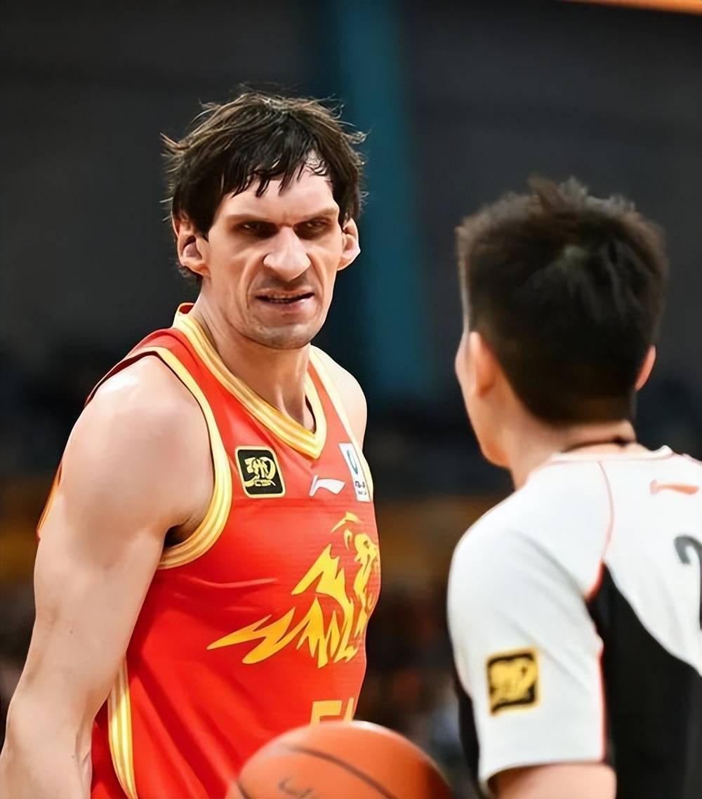 包含国际比赛日里尔备战CBA季后赛,门线救险细节曝光,赛场秩序良好,身体对抗强度拉满的词条 包含国际比赛日里尔备战CBA季后赛,门线救险细节曝光,赛场秩序良好,身体对抗强度拉满的词条